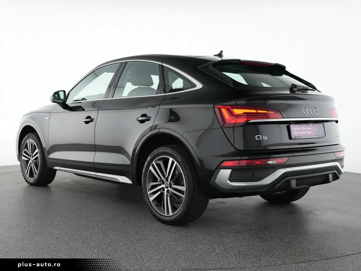 AUDI Q5 Sportback S-Line AHK Pano Navi MatrixLED ACC