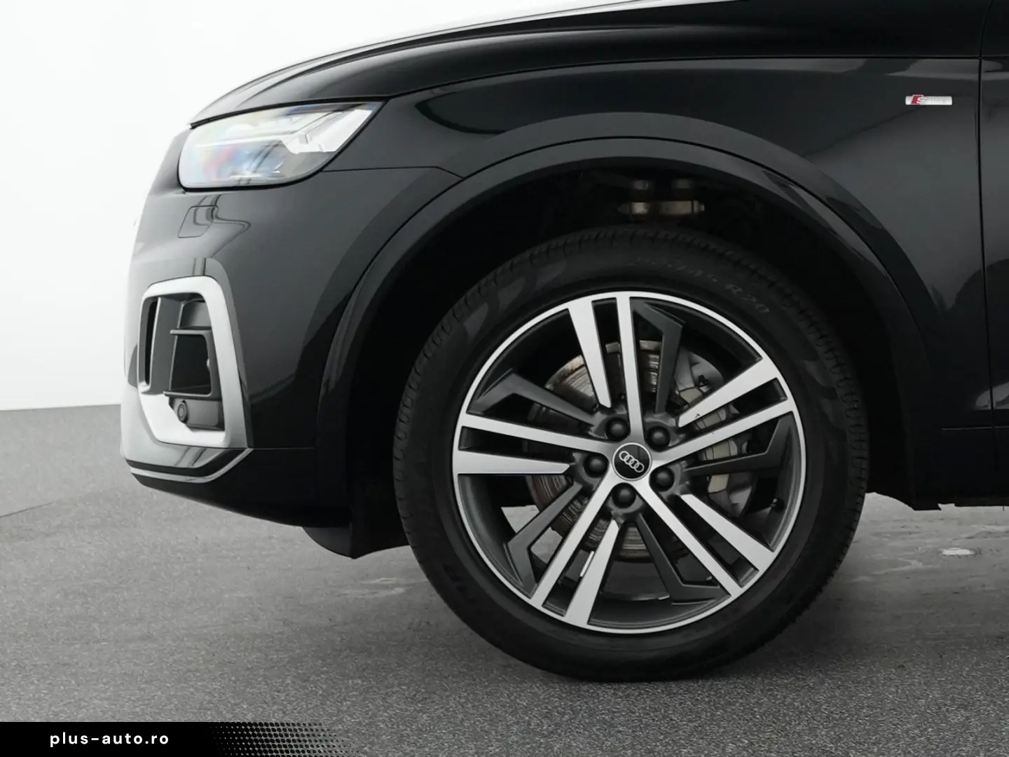 AUDI Q5 Sportback S-Line AHK Pano Navi MatrixLED ACC