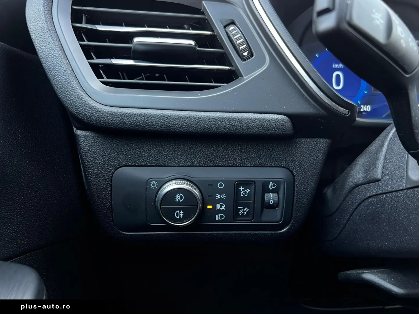 Ford Kuga Gen-Iii-2019