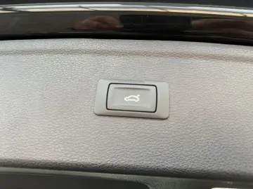 AUDI Q5 45 2.0 TFSI S line quattro S tronic AHK