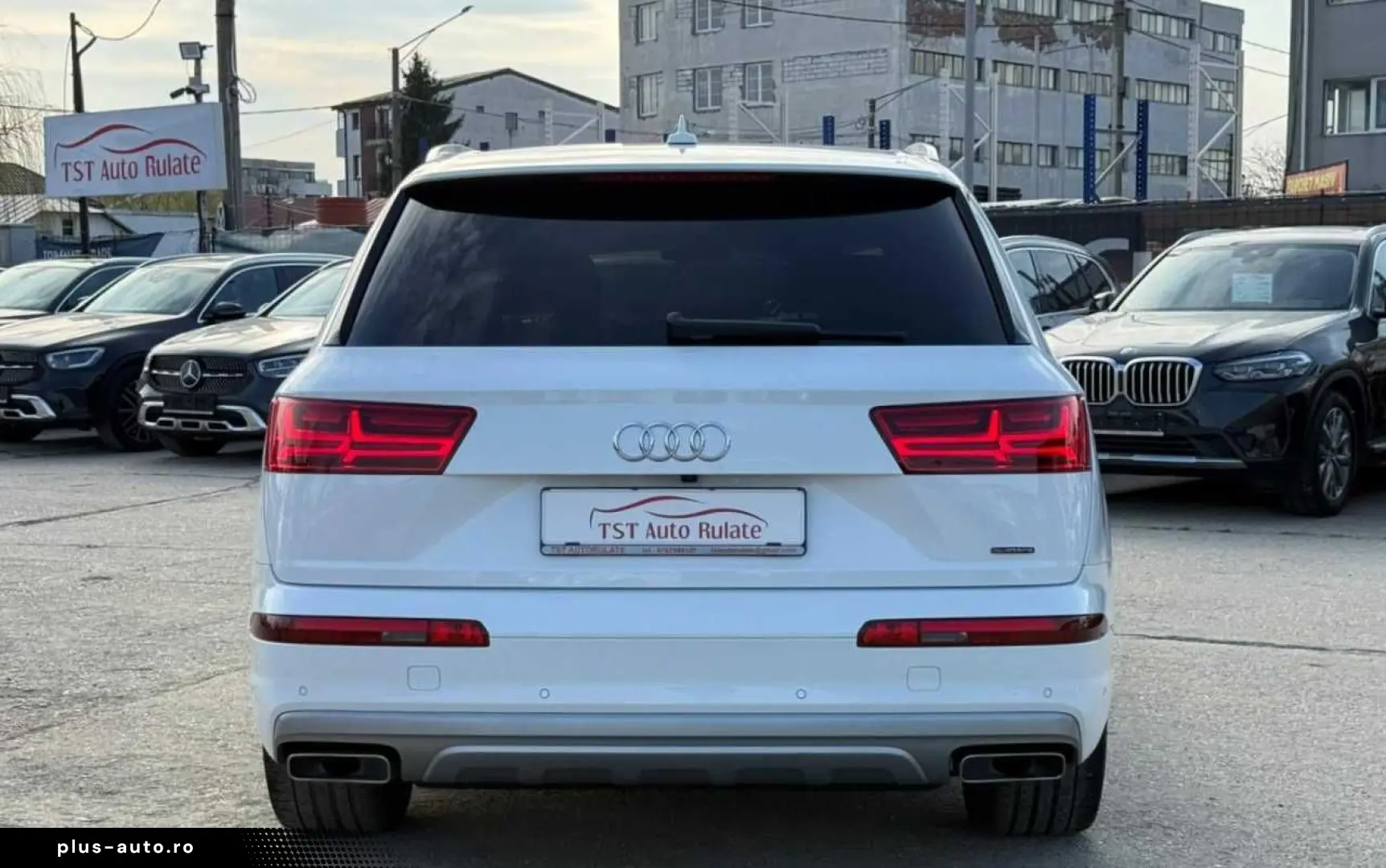 Audi Q7 Gen-4M-2015