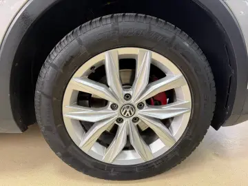 Volkswagen Tiguan 2.0 TDI SCR 4Motion DSG Sound Posibilitate