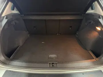 Volkswagen Tiguan 2.0 TDI SCR 4Motion DSG Sound Posibilitate