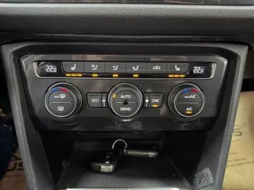 Volkswagen Tiguan 2.0 TDI SCR 4Motion DSG Sound Posibilitate