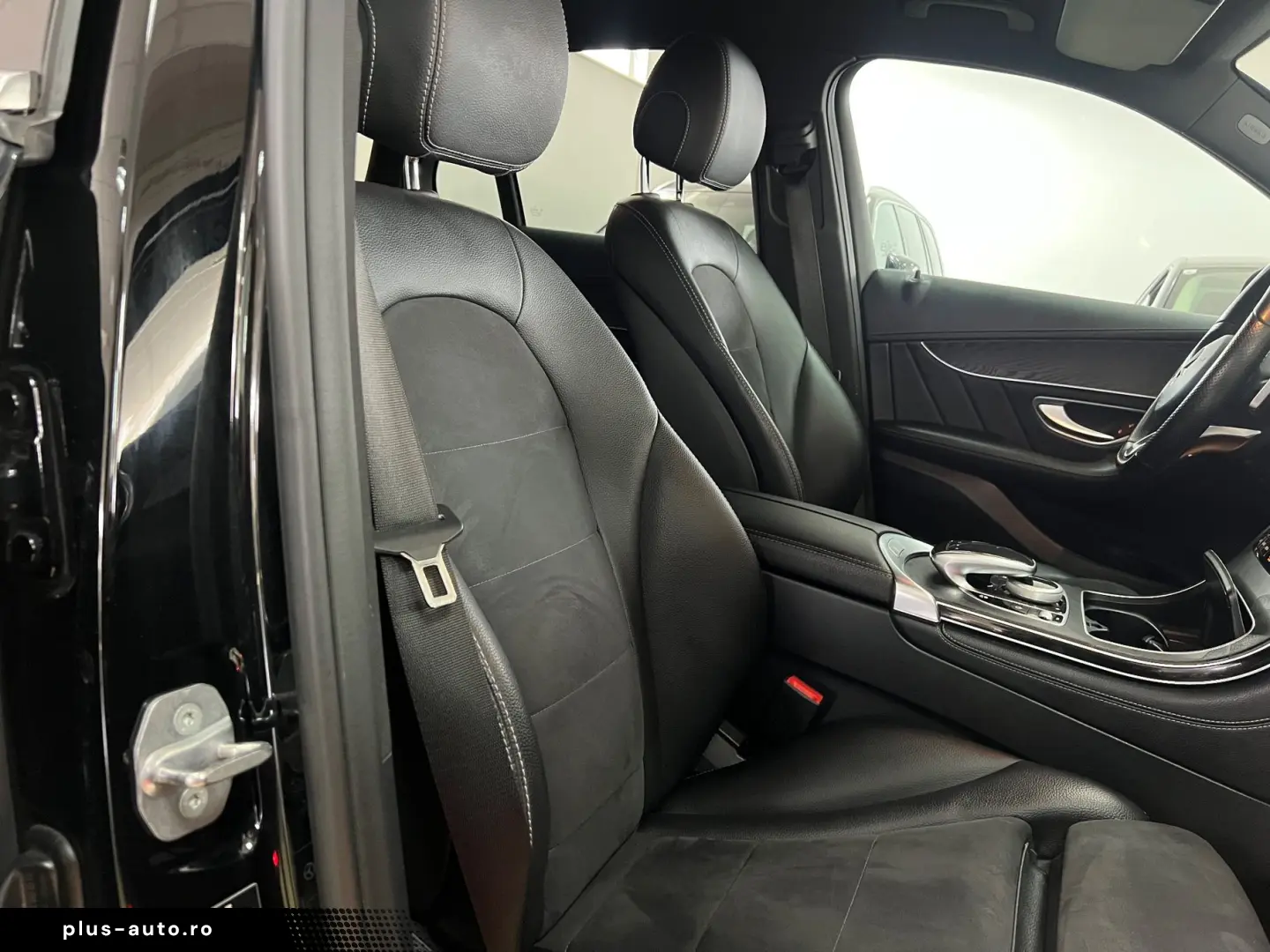 Mercedes-Benz GLC 250 D AMG -Line Posibilitate finantare