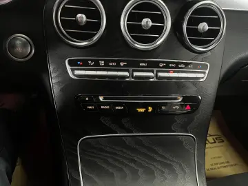 Mercedes-Benz GLC 250 D AMG -Line Posibilitate finantare