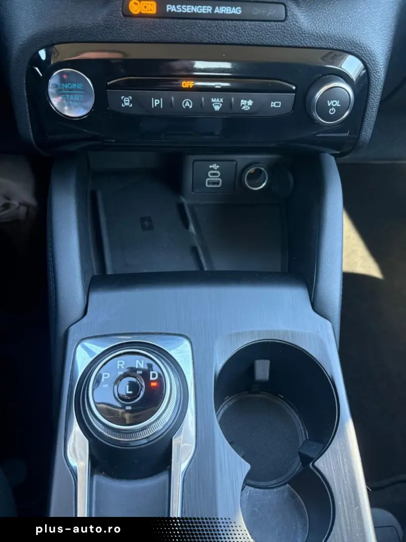 Ford Kuga 2024 - via workleto.com