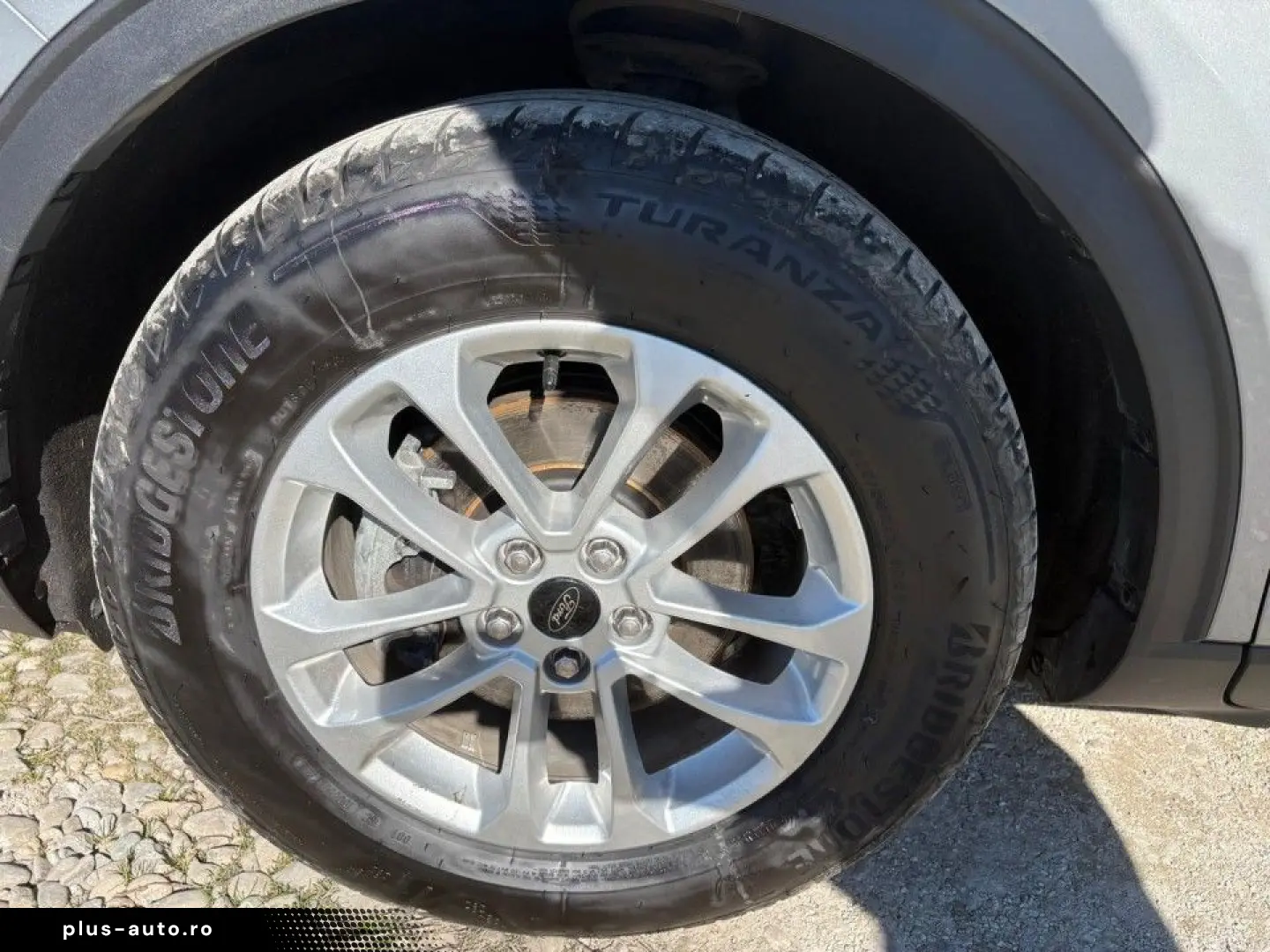 Ford Kuga 2024 - via workleto.com