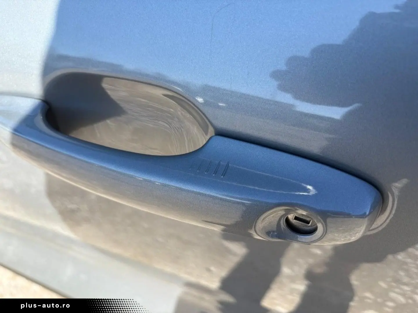 Ford Kuga 2024 - via workleto.com