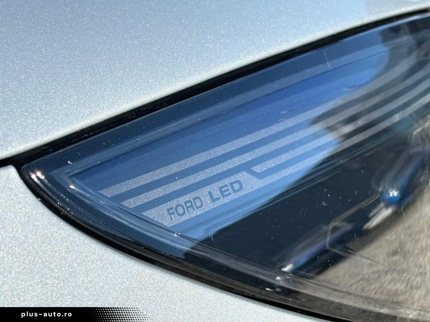 Ford Kuga 2024 - via workleto.com