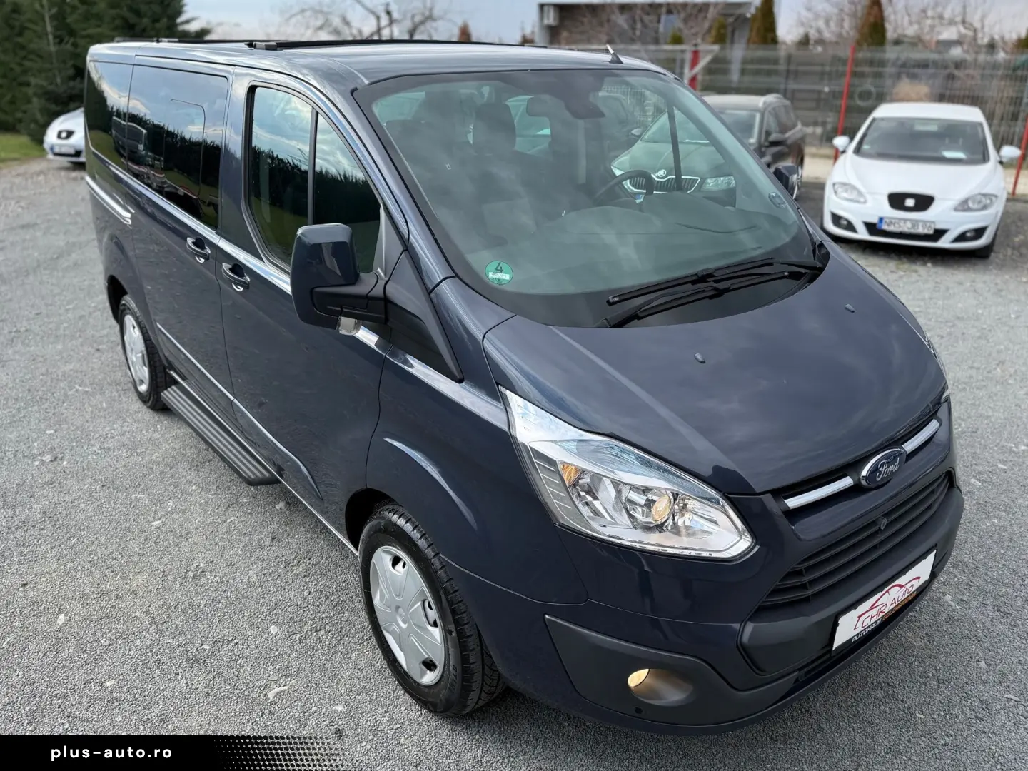 Ford Tourneo-Custom-