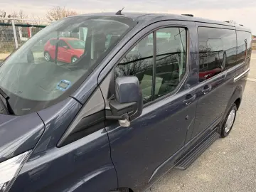 Ford Tourneo-Custom-