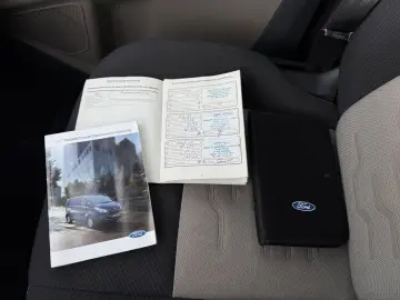 Ford Tourneo-Custom-