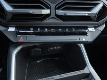 Dacia Bigster HEV 155 Journey