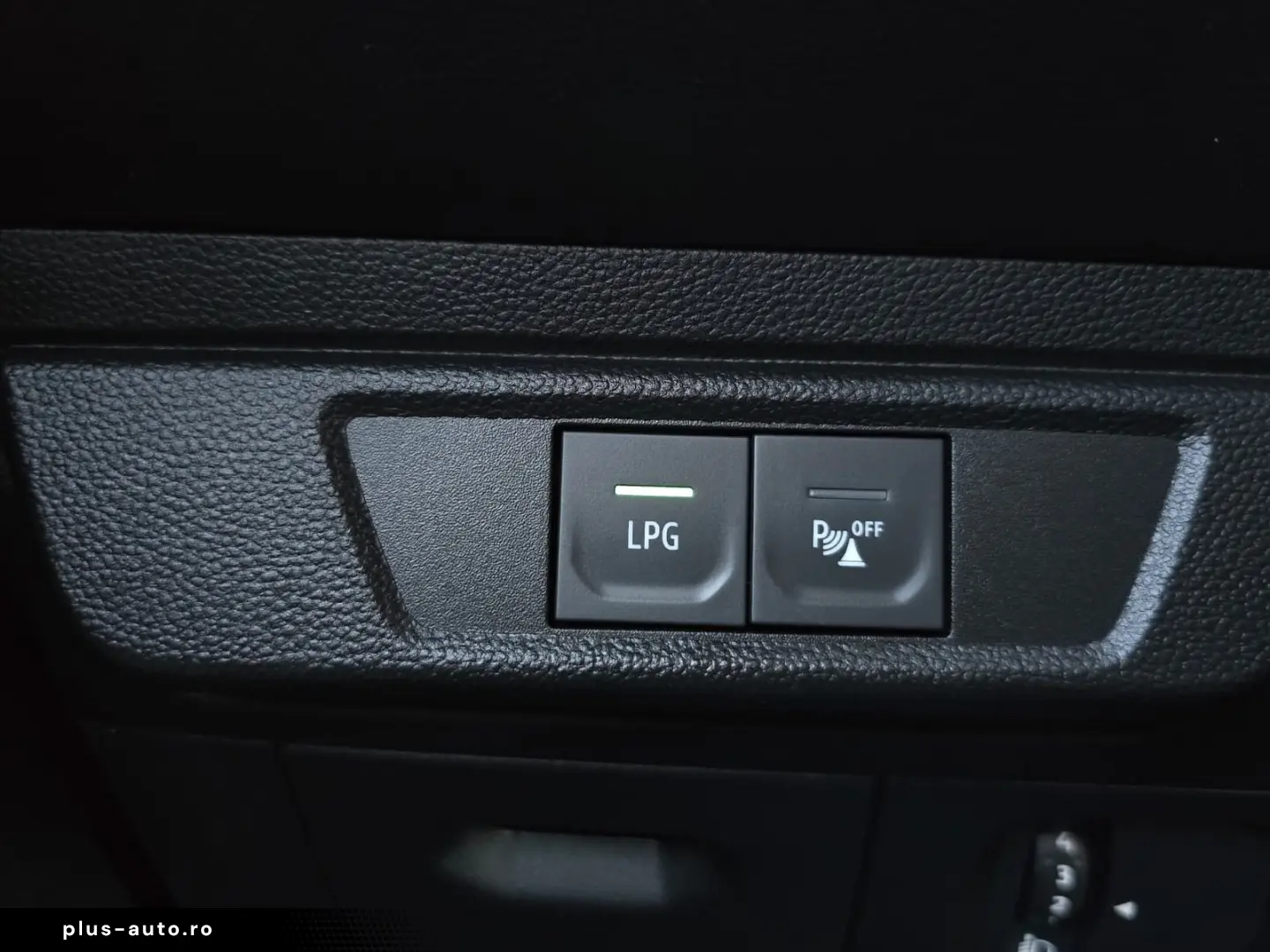 Dacia Jogger 1.0 ECO-G 100HP 7 locuri EXTREME