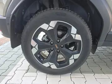 Dacia Duster 1.6 HEV 140 EXTREME