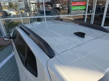 Dacia Duster 1.6 HEV 140 EXTREME