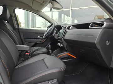 Dacia Duster SUV 1.33 150CP Prestige Orange 4WD