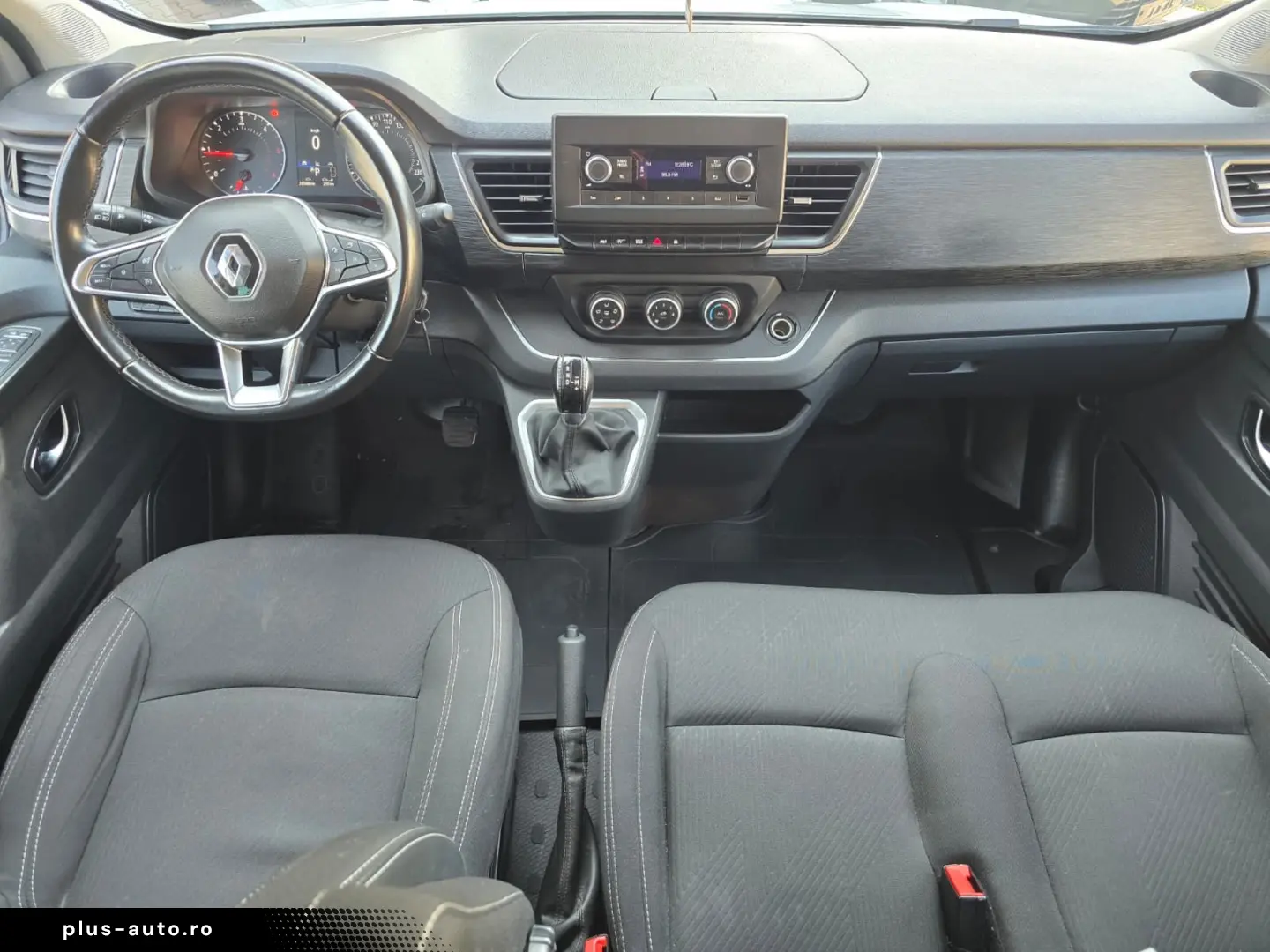 Renault Trafic 2.0 Blue dCi 150 EDC S&S L2 8 1 Zen