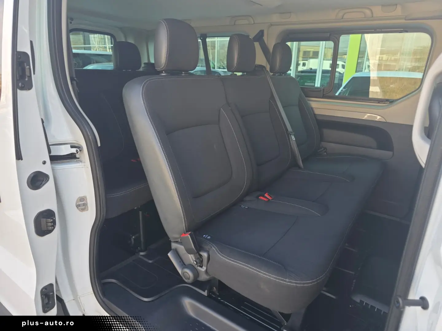 Renault Trafic 2.0 Blue dCi 150 EDC S&S L2 8 1 Zen