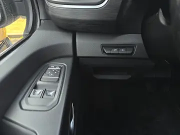 Renault Trafic 2.0 Blue dCi 150 EDC S&S L2 8 1 Zen