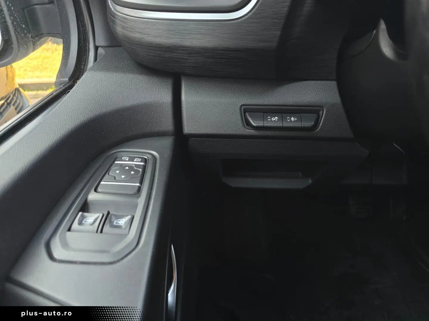 Renault Trafic 2.0 Blue dCi 150 EDC S&S L2 8 1 Zen