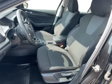 Škoda Octavia AMBITION 2.0 TDI DSG