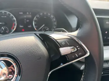 Škoda Octavia AMBITION 2.0 TDI DSG