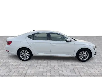 Škoda Superb AMBITION 2.0 TDI DSG