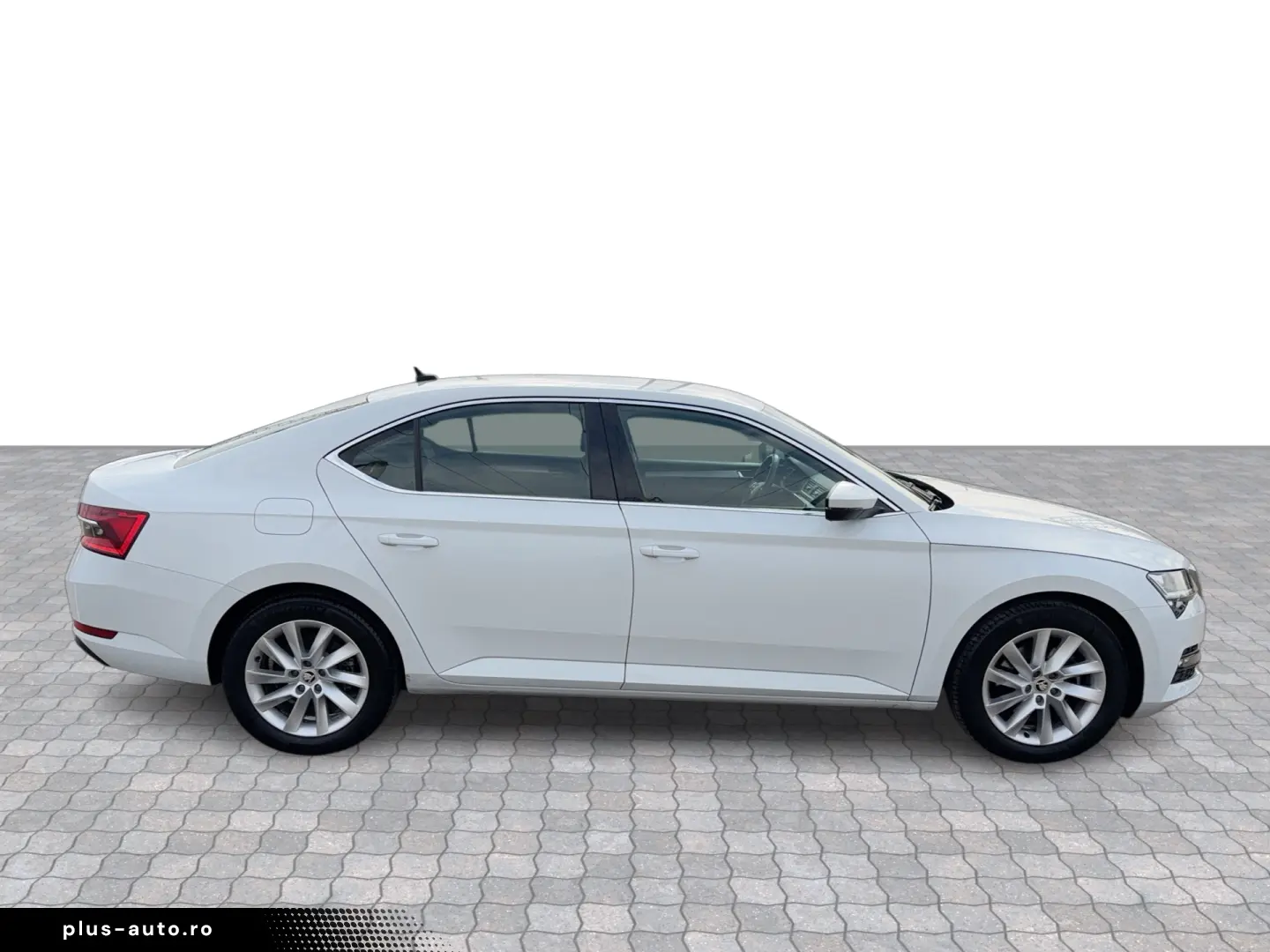 Škoda Superb AMBITION 2.0 TDI DSG