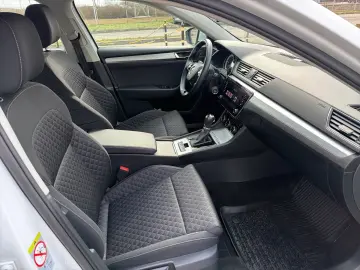 Škoda Superb AMBITION 2.0 TDI DSG