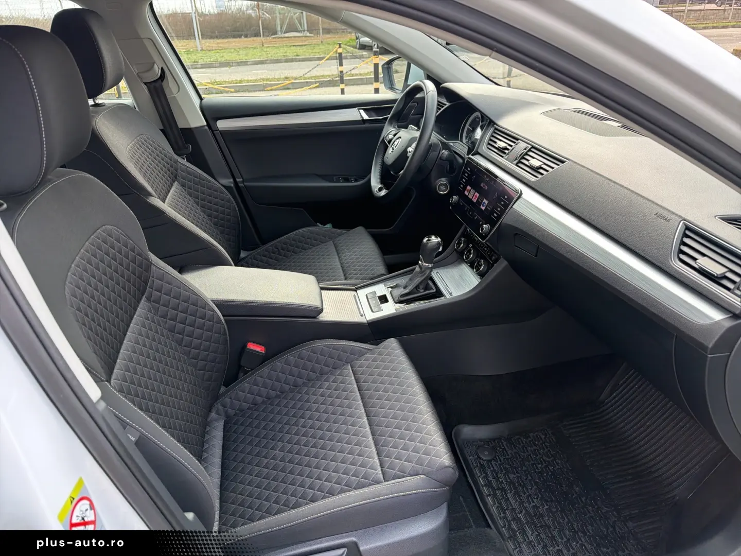 Škoda Superb AMBITION 2.0 TDI DSG