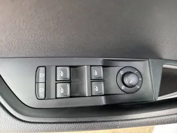 Škoda Superb AMBITION 2.0 TDI DSG