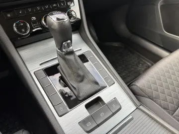 Škoda Superb AMBITION 2.0 TDI DSG