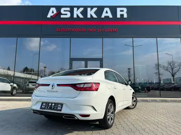 Renault Megane TCe 140 EDC GPF Zen 2023