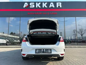 Renault Megane TCe 140 EDC GPF Zen 2023