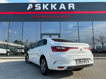 Renault Megane TCe 140 EDC GPF Zen 2023