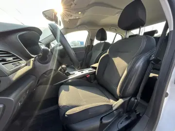 Renault Megane TCe 140 EDC GPF Zen 2023