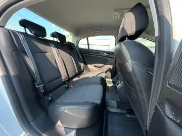 Renault Megane TCe 140 EDC GPF Zen 2023