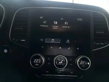 Renault Megane TCe 140 EDC GPF Zen 2023