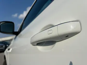 Renault Megane TCe 140 EDC GPF Zen 2023