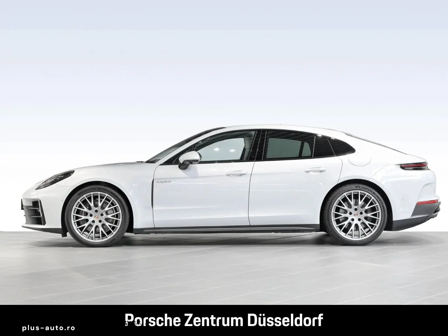 PORSCHE Panamera 4 E-Hybrid HeadUp Soft-Close Sportabgas