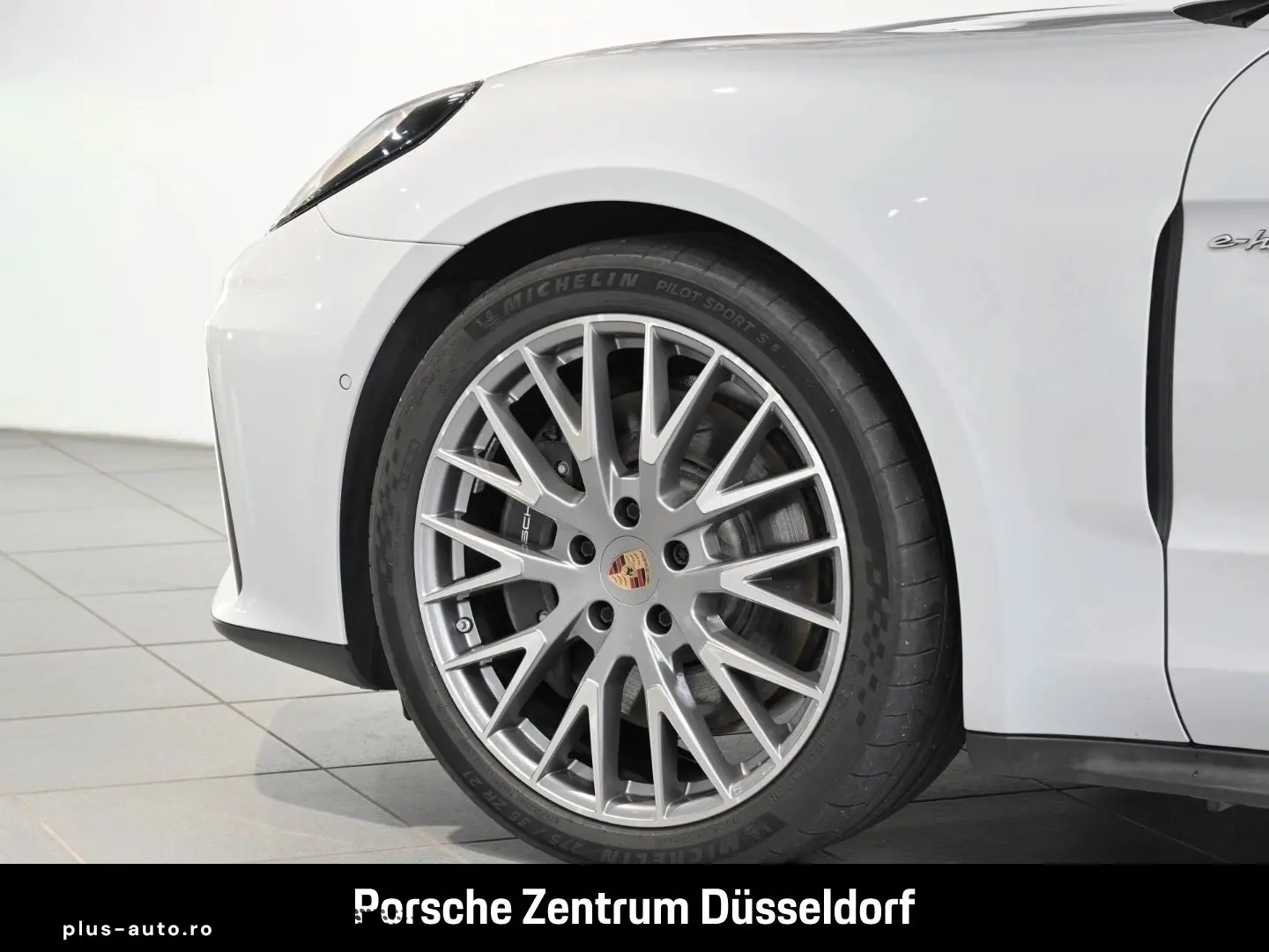 PORSCHE Panamera 4 E-Hybrid HeadUp Soft-Close Sportabgas