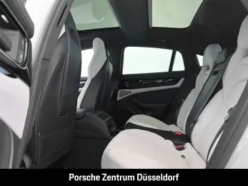 PORSCHE Panamera 4 E-Hybrid HeadUp Soft-Close Sportabgas