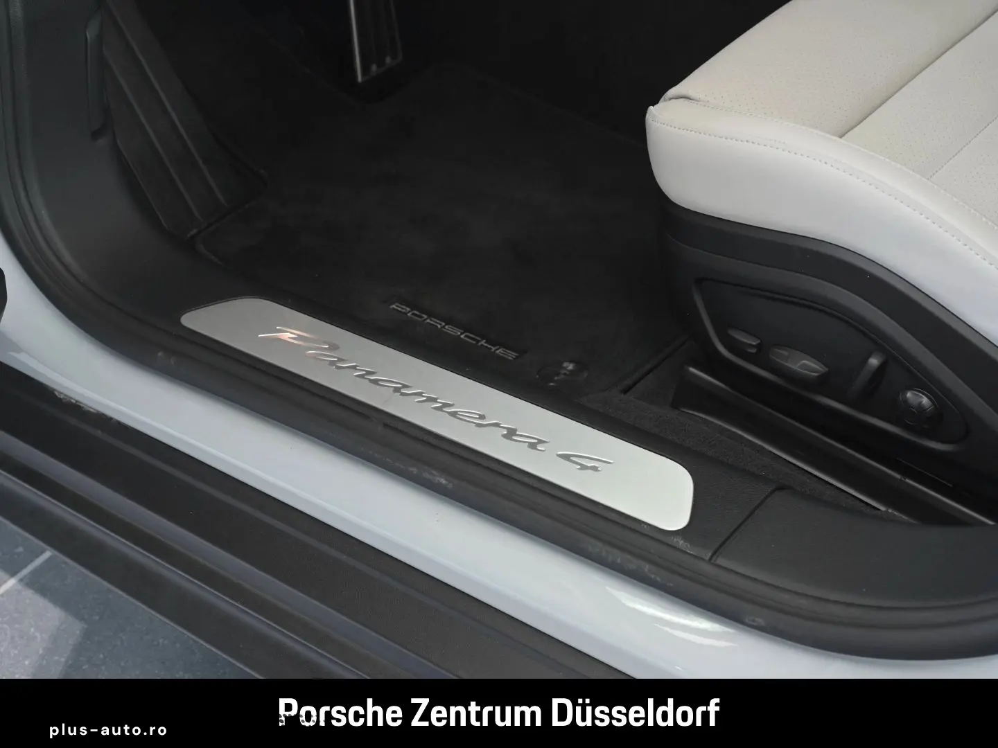 PORSCHE Panamera 4 E-Hybrid HeadUp Soft-Close Sportabgas