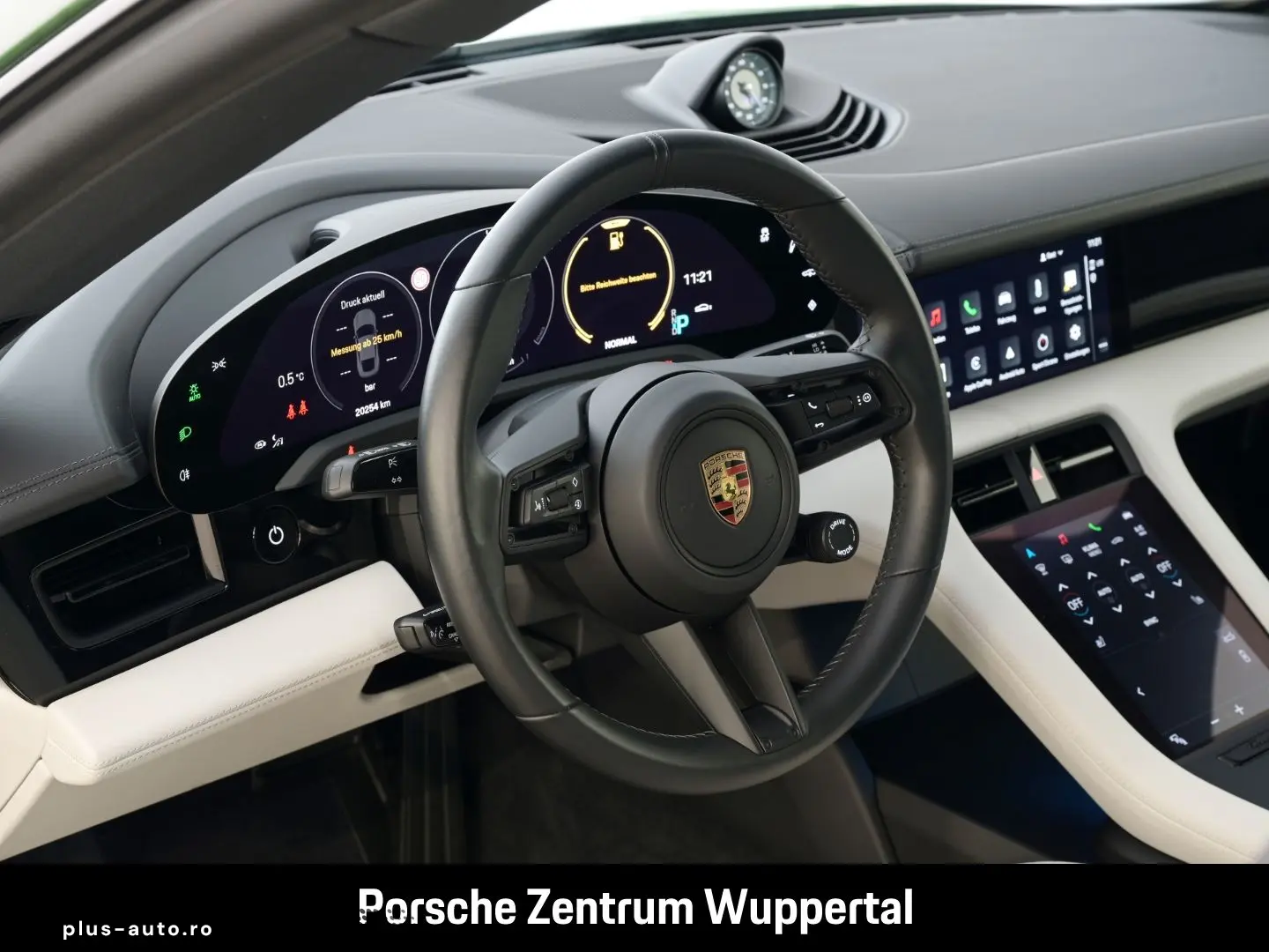 PORSCHE Taycan 4S Nachtsicht Surround-View BOSE 21-Zoll