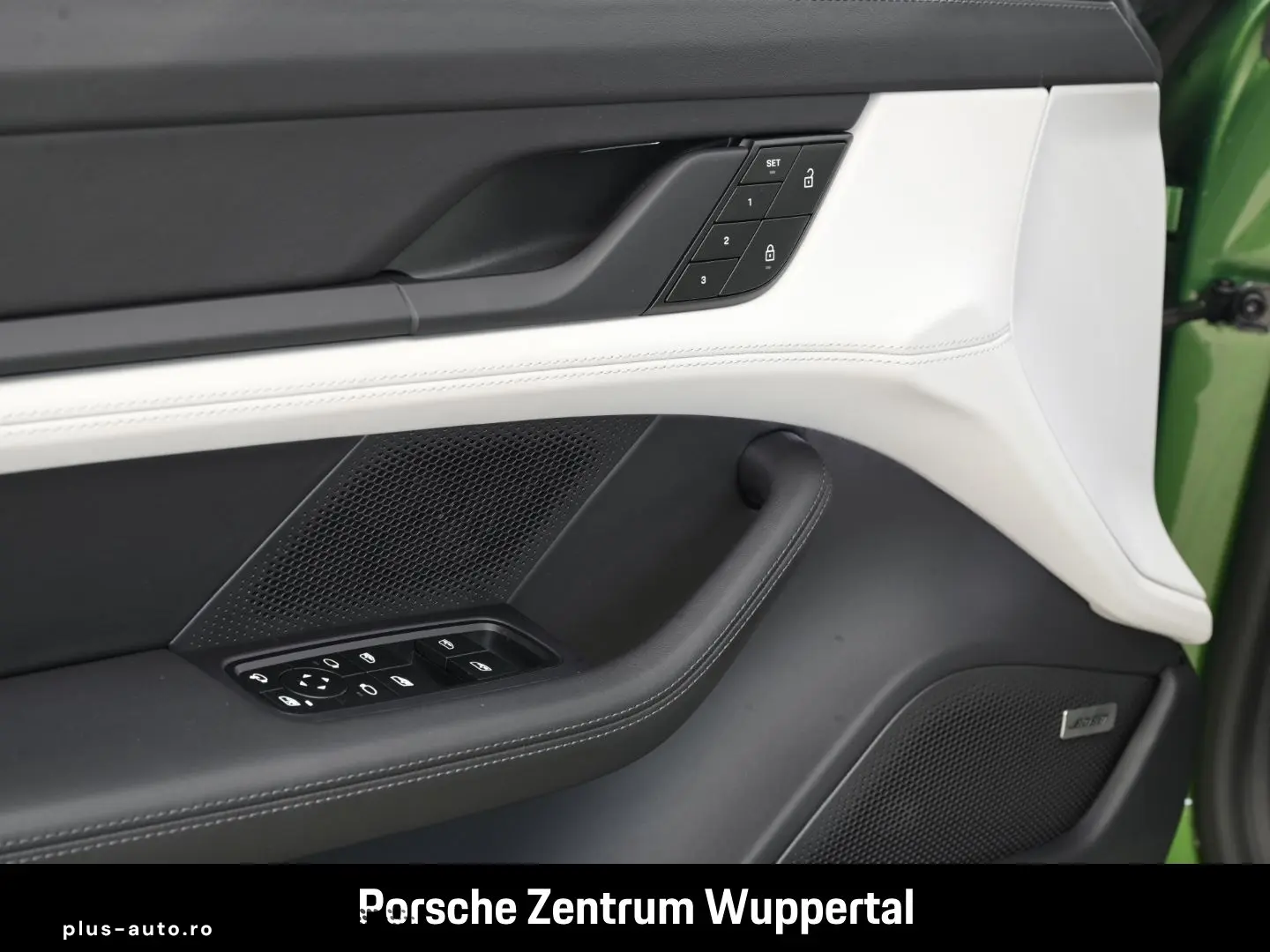 PORSCHE Taycan 4S Nachtsicht Surround-View BOSE 21-Zoll