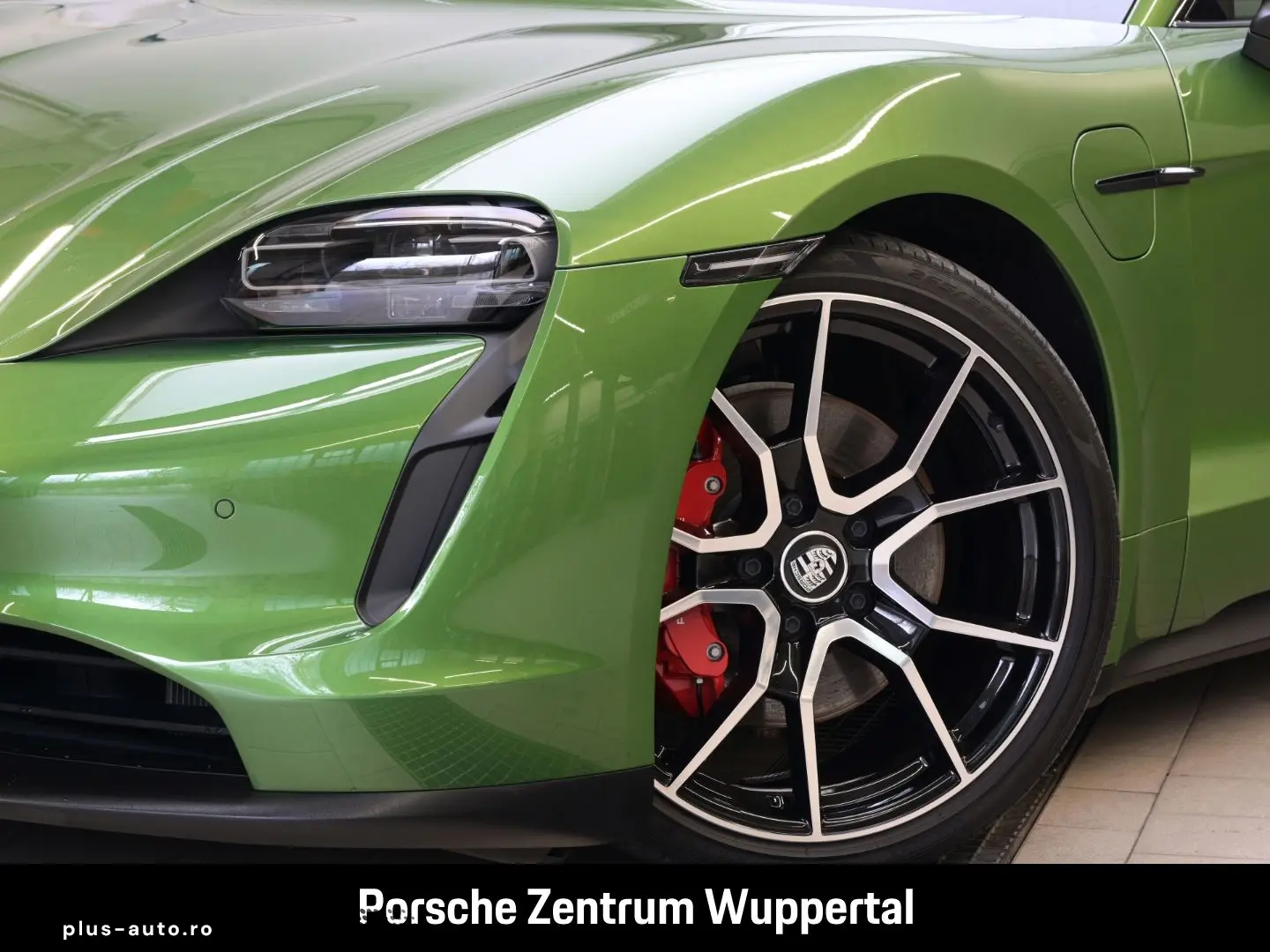 PORSCHE Taycan 4S Nachtsicht Surround-View BOSE 21-Zoll