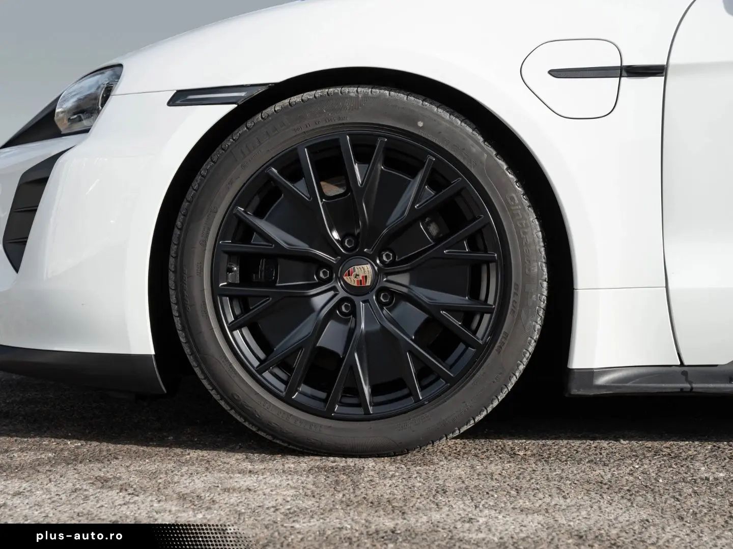 PORSCHE Taycan GTS Sport Turismo Sport Chrono Paket