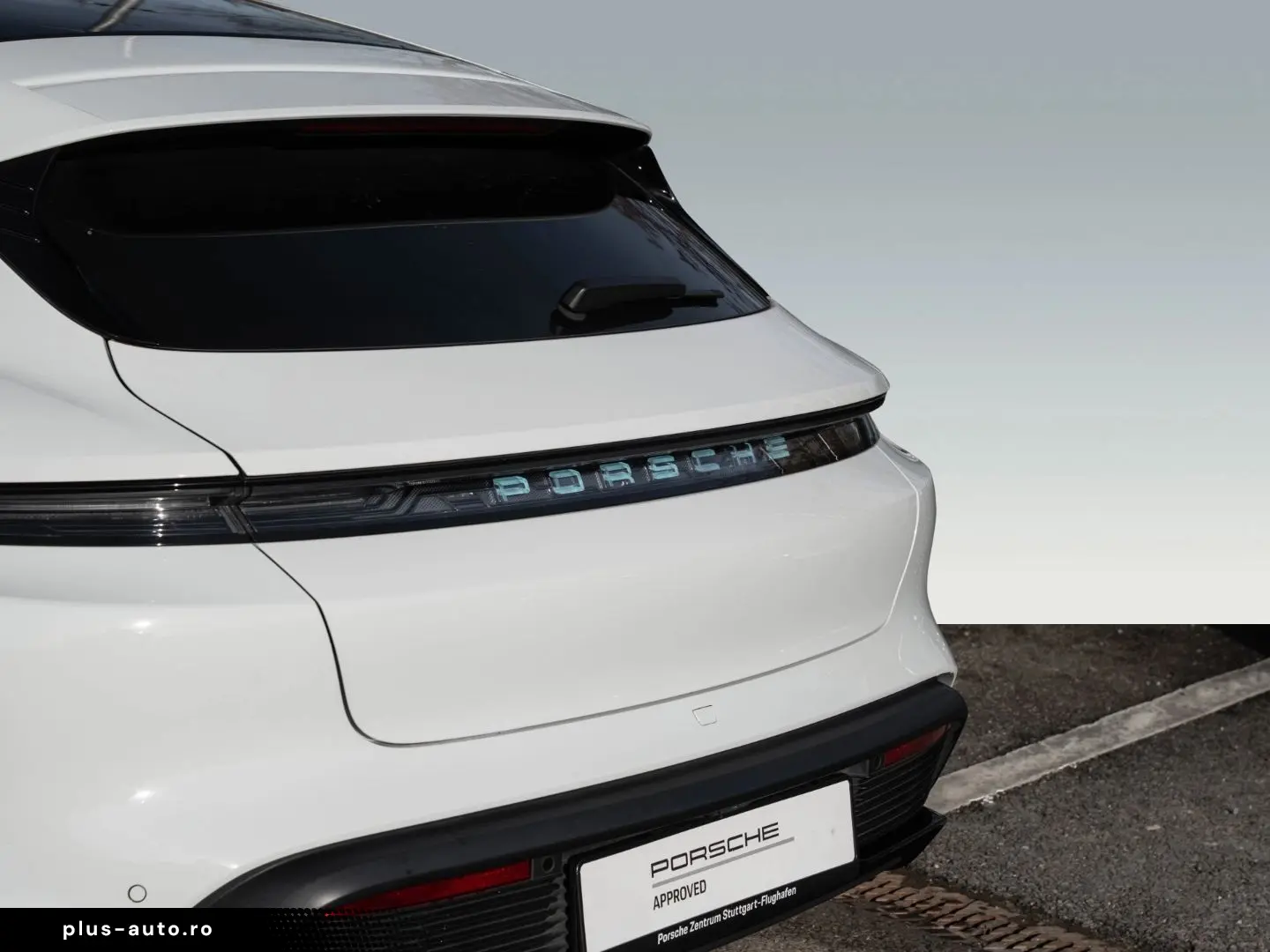 PORSCHE Taycan GTS Sport Turismo Sport Chrono Paket